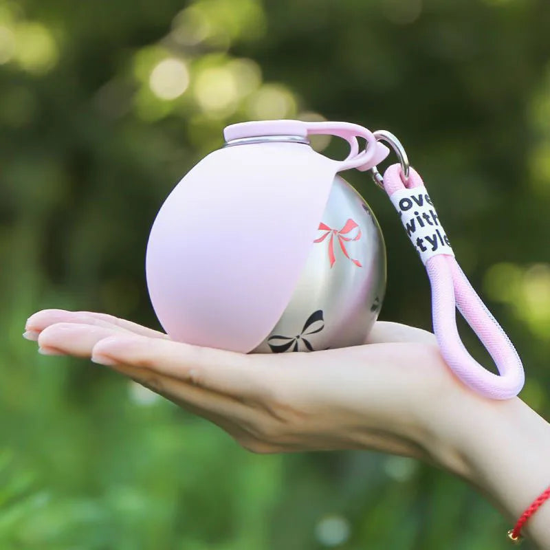 Pet Supplies Dogs Go Out Portable Drinking Pot 300ML Stainless Steel Hook Spherical Reflowable Folding Water Dispenser.